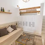 Hector Cave House * Oia