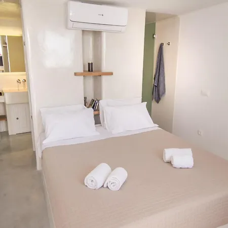 Villa Hector Cave House *