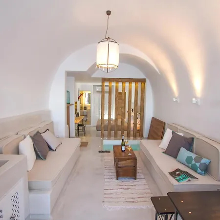 Hector Cave House Villa Oia (Santorini)