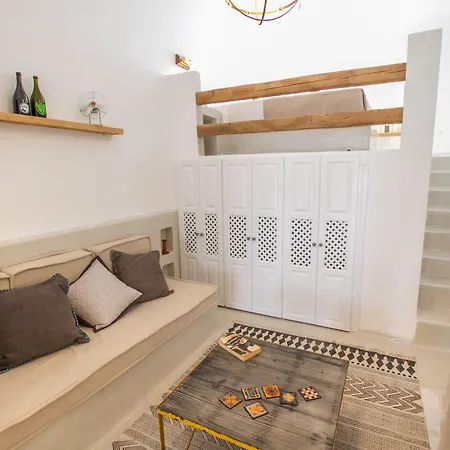 Hector Cave House * Ía