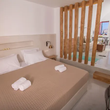 Hector Cave House Oia (Santorini)