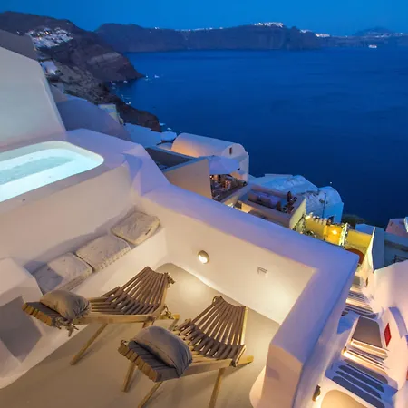 Hector Cave House Villa *