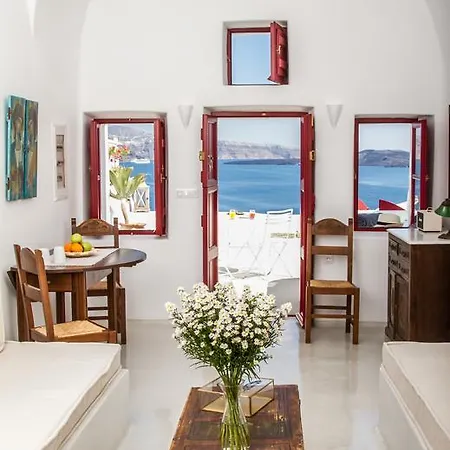 Hector Cave House Villa *