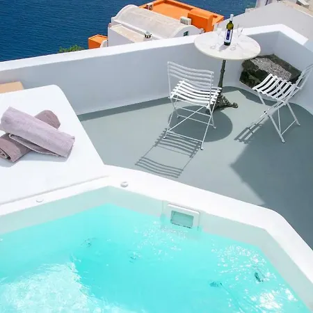 Hector Cave House Oia (Santorini)