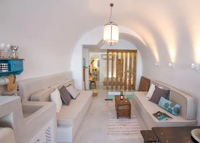 Villa Hector Cave House Oia (Santorini)