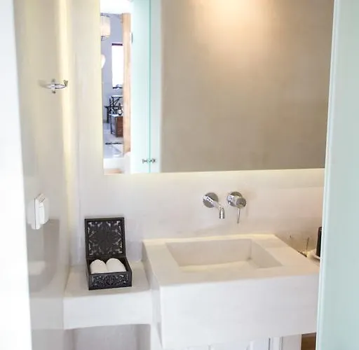 Hector Cave House Вилла Ия