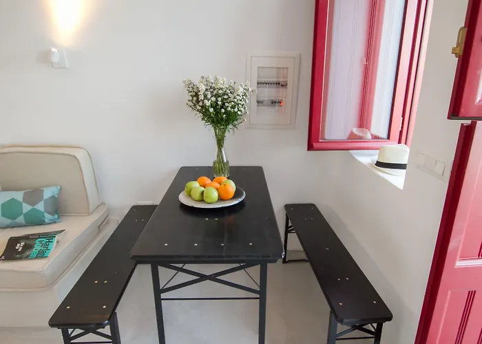 Villa Hector Cave House *