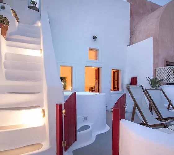 Hector Cave House Oia (Santorini)