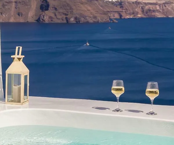 Hector Cave House * Oia (Santorini)